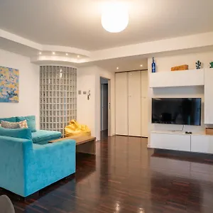  Apartament Authentic Yet Modern Retreat In Center