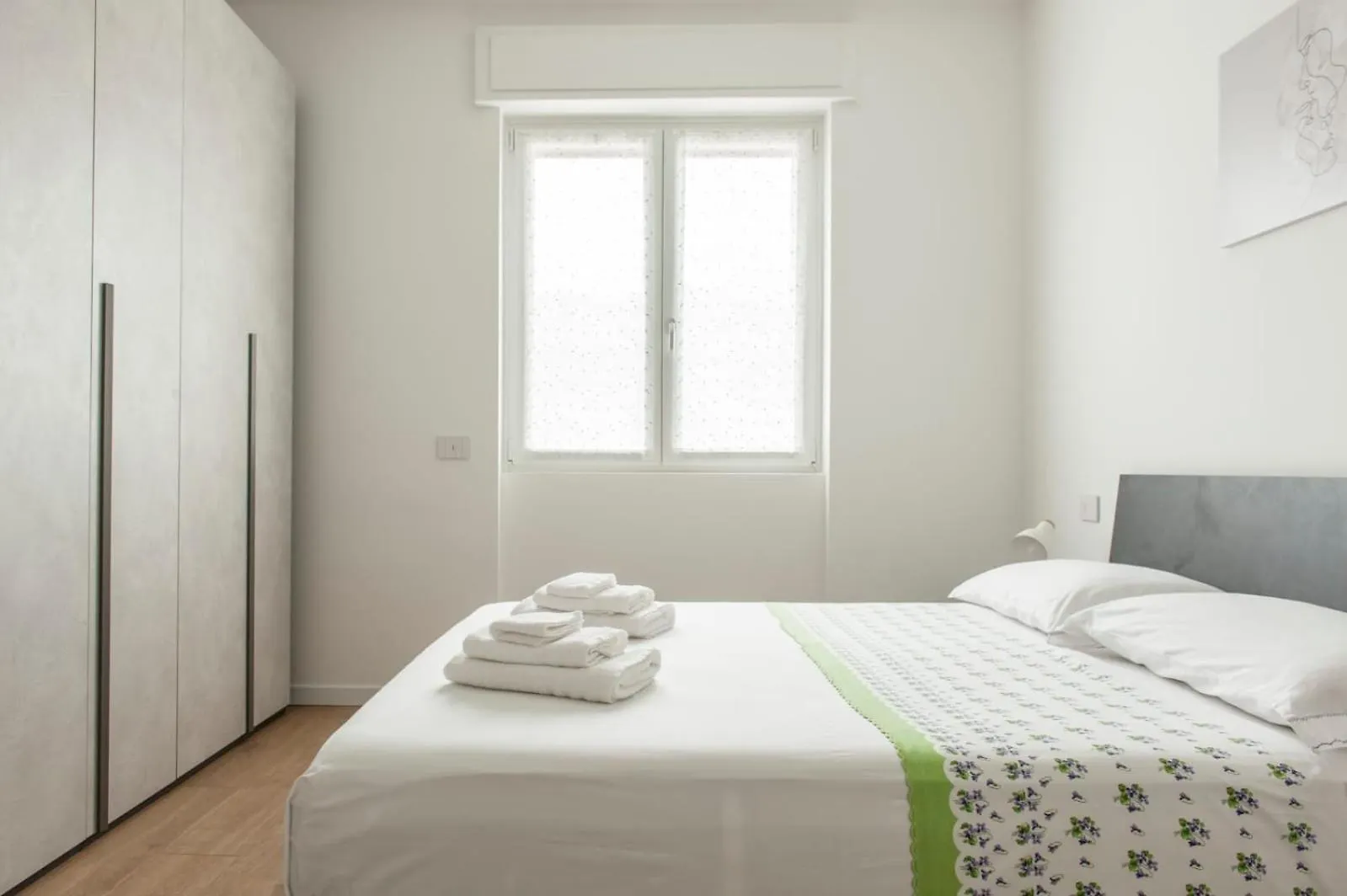 My Home Lecco 0*,  Italy